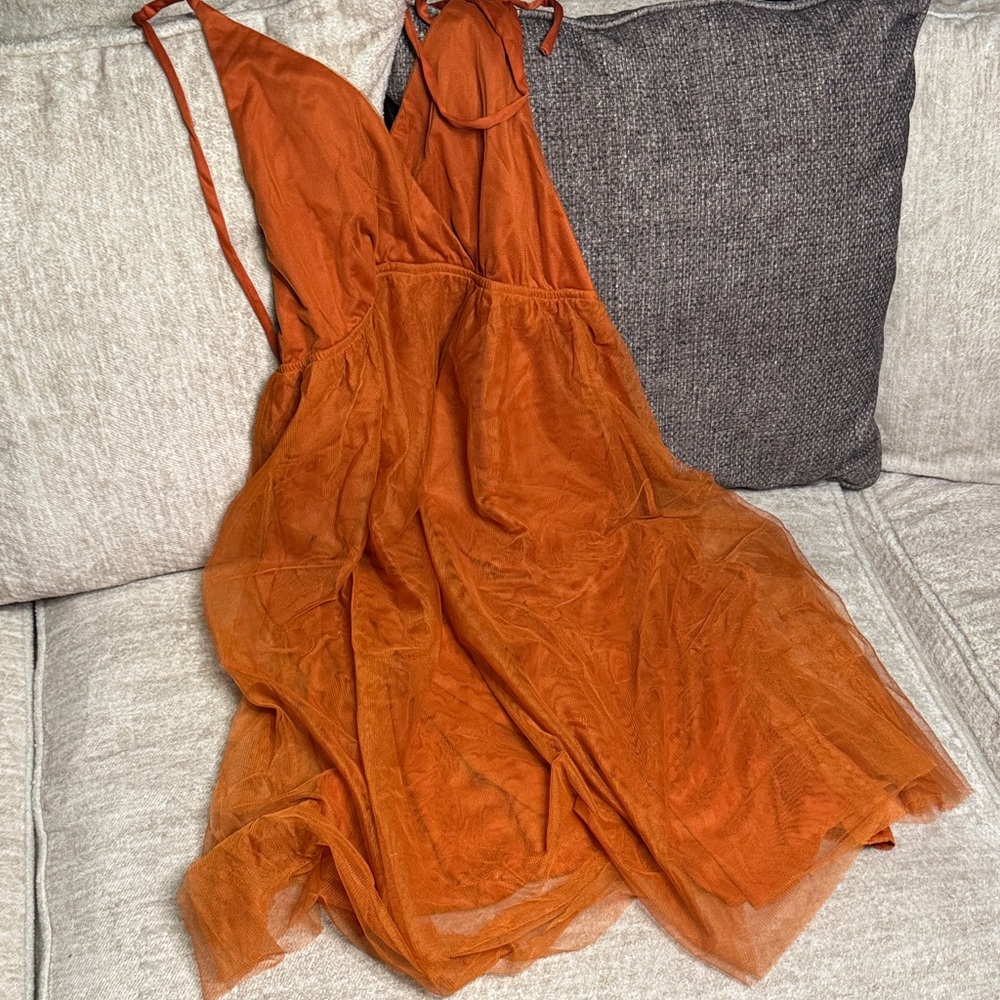 Rust Orange tulle Dress size XL but fits like a M/L